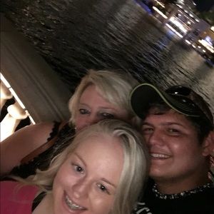 Meet your Posher, Matthew